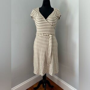 Banana Republic Brown and White Striped Wrap Dress - Size Large - EUC